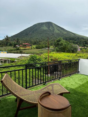 villa Elfame Lokon